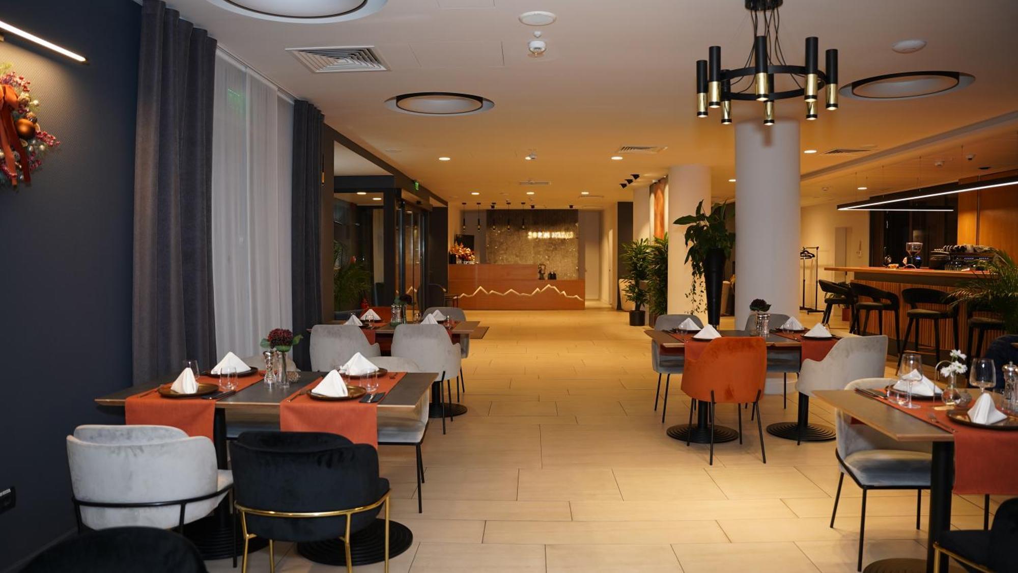 Hotel Sorin Mihai Cristian  Exterior photo